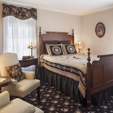 Isaiah Jones Homestead Bed And Breakfast Sandwich Zewnętrze zdjęcie