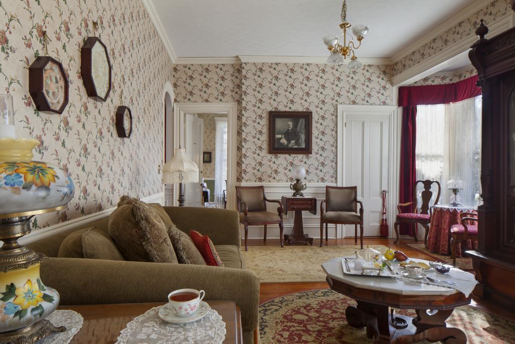 Isaiah Jones Homestead Bed And Breakfast Sandwich Zewnętrze zdjęcie